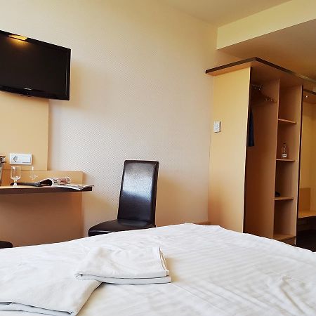 Hotel Pest Inn بودابست المظهر الخارجي الصورة