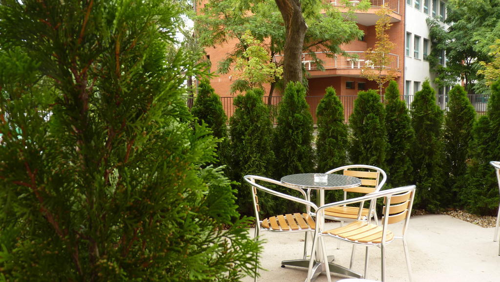 Hotel Pest Inn بودابست المظهر الخارجي الصورة