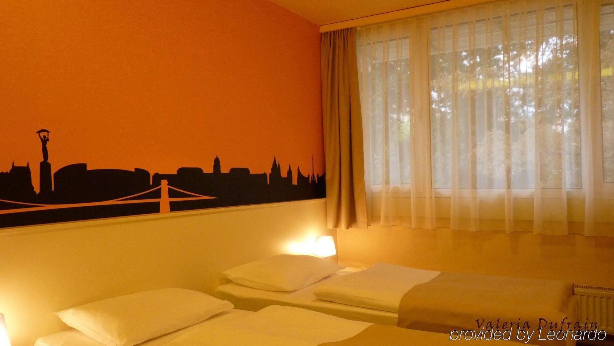 Hotel Pest Inn بودابست المظهر الخارجي الصورة