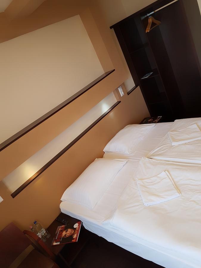 Hotel Pest Inn بودابست المظهر الخارجي الصورة