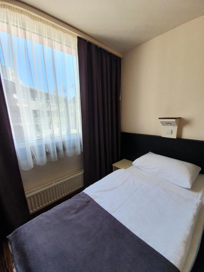 Hotel Pest Inn بودابست المظهر الخارجي الصورة